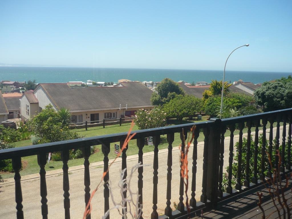 A1 Kynaston Self Catering Or Bed And Breakfast Solarpower Jeffreys Bay Exterior foto